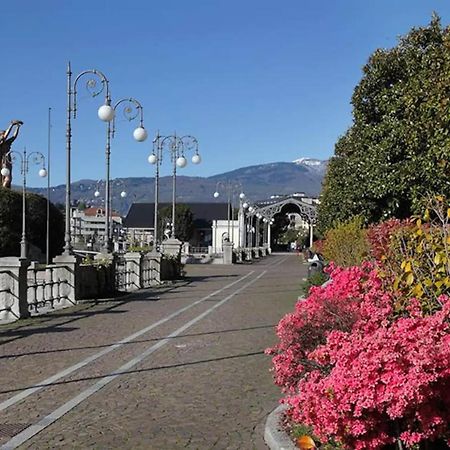 C'Era Una Volta Verbania إنترا المظهر الخارجي الصورة